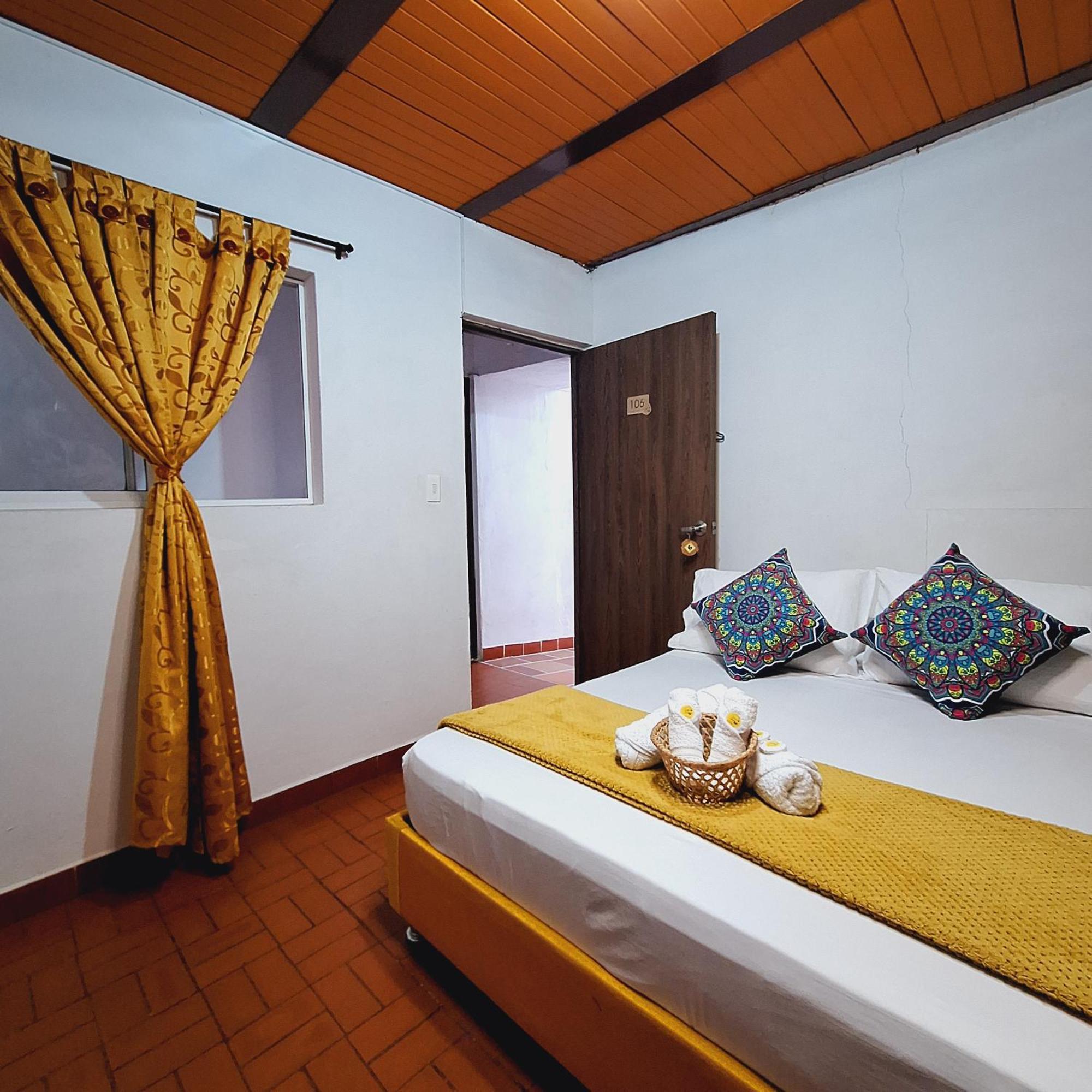 Hostal Colombian Gold San Gil Esterno foto